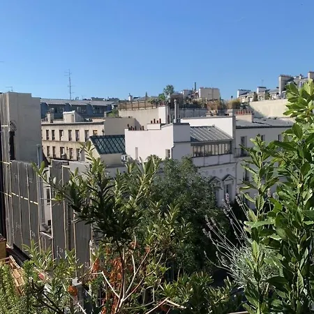 Appartement douillet à Paris by Weekome *