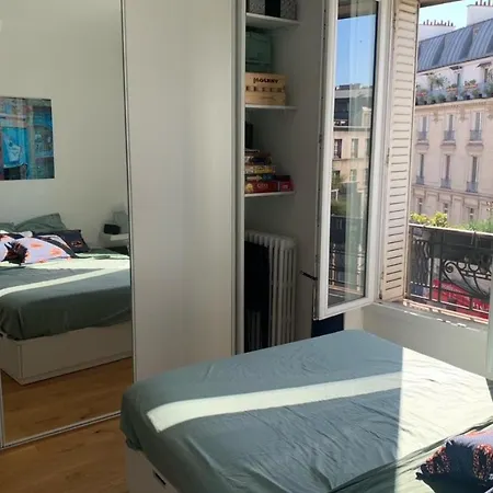 Appartement douillet à Paris by Weekome Paris